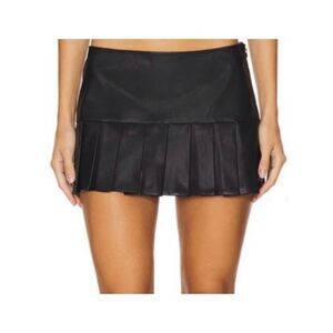 NWOT SUPERDOWN Antonia Micro Mini Skirt in Black